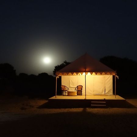 Damodra Desert Camp Jaisalmer Exteriör bild